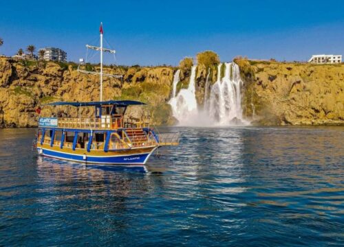 Лодочная прогулка по водопаду Нижний Дуден