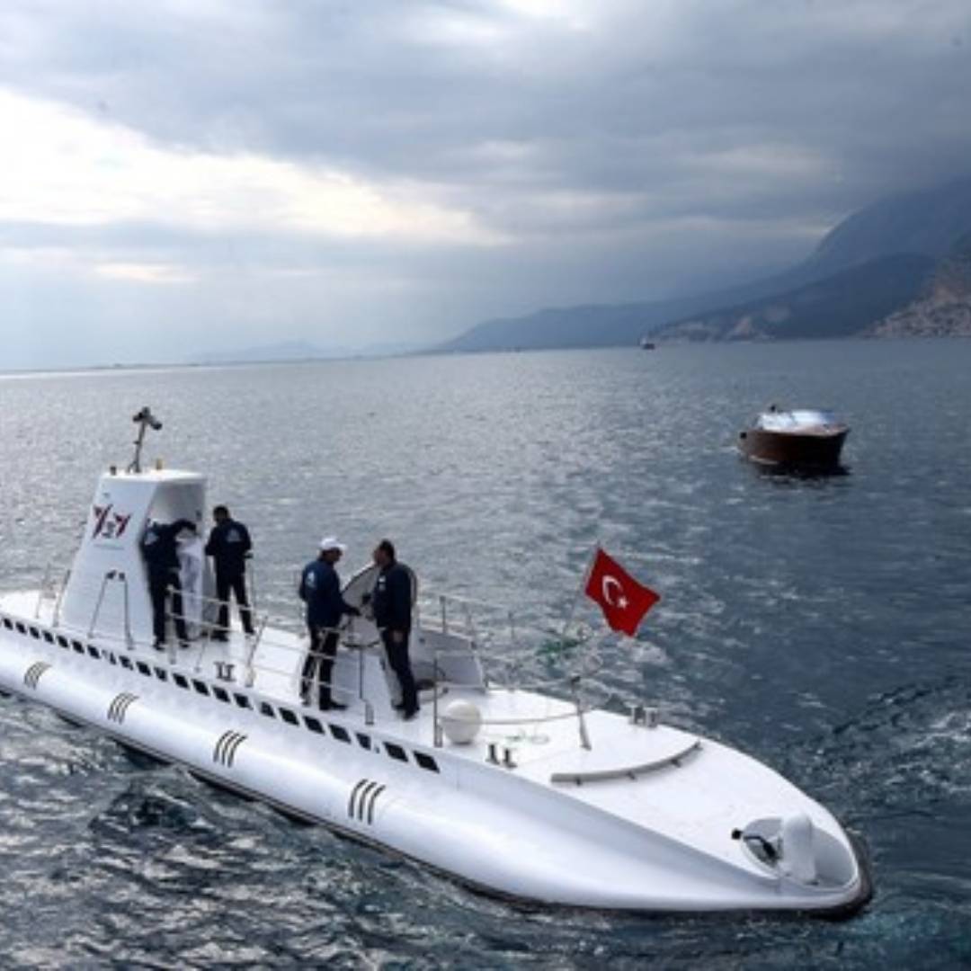 Antalya Submarine Tour