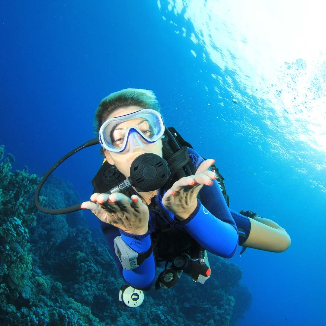 Side Scuba Diving Tour